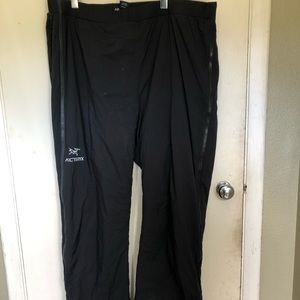 Arc’teryx Insulated Pants. Men’s XXL Black